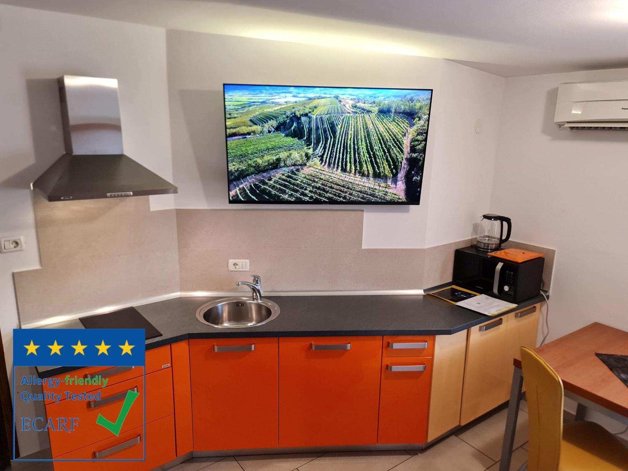 Restaurant & Apartments Getaway Pri Kobalu Випава Экстерьер фото